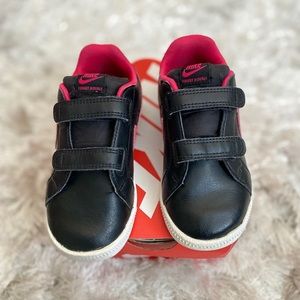 Nike Court Royale toddler size 9